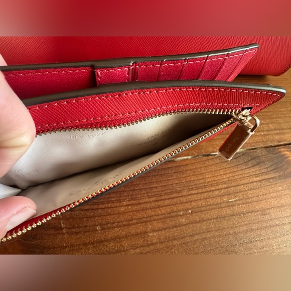 Kate Spade New York Madison Saffiano Leather Satchel & Matching Wallet Bundle - Picture 10 of 13